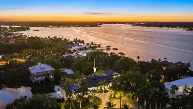 942 Pompano Drive, Jupiter, FL 33458