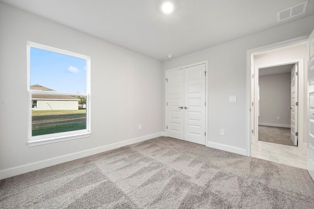 2807 SW East Louise Circle, Port St. Lucie, FL 34953