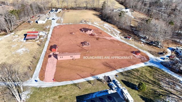 229 Owen Road, Lily, KY 40740