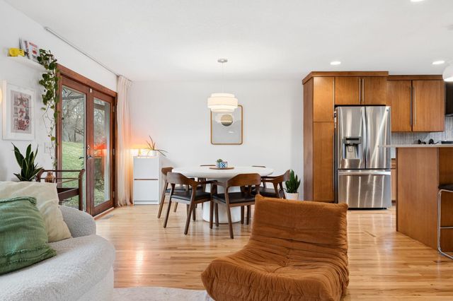 10735 45th Avenue N, Plymouth, MN 55442