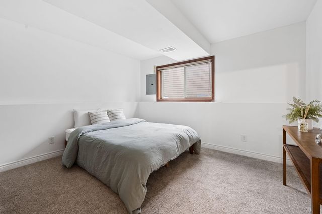 10735 45th Avenue N, Plymouth, MN 55442