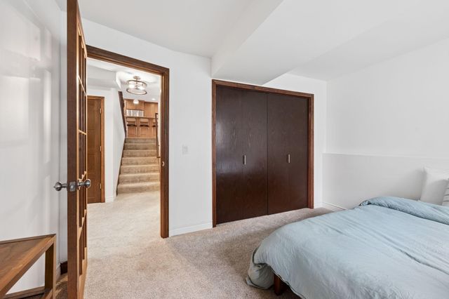 10735 45th Avenue N, Plymouth, MN 55442