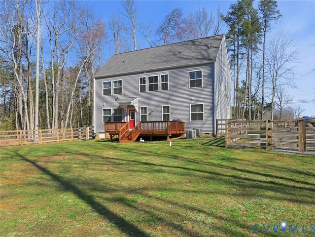 2586 Sandy Hook Rd, Goochland, VA 23063