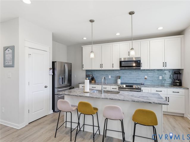 2586 Sandy Hook Rd, Goochland, VA 23063