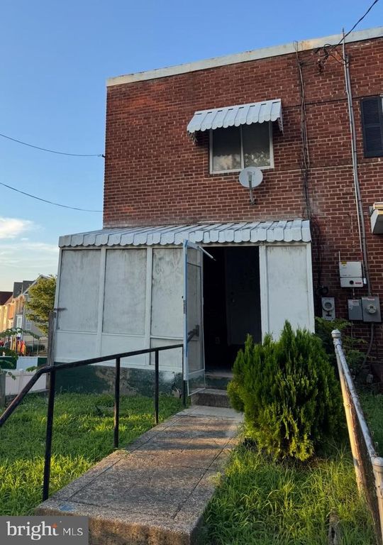 80 57TH PL SE, Washington, DC 20019