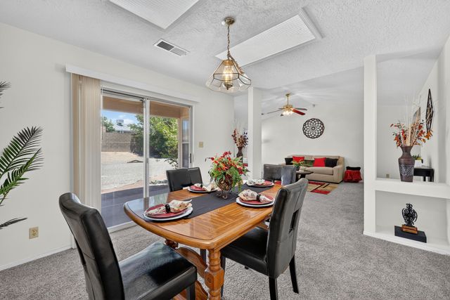 7221 Sunlight Peak Drive NE, Rio Rancho, NM 87144