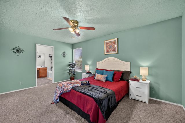 7221 Sunlight Peak Drive NE, Rio Rancho, NM 87144