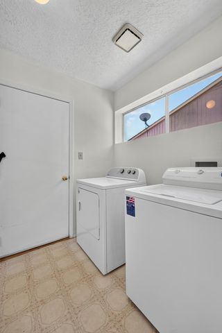 7221 Sunlight Peak Drive NE, Rio Rancho, NM 87144