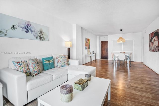 4001 S Ocean Dr 16E, Hollywood, FL 33019