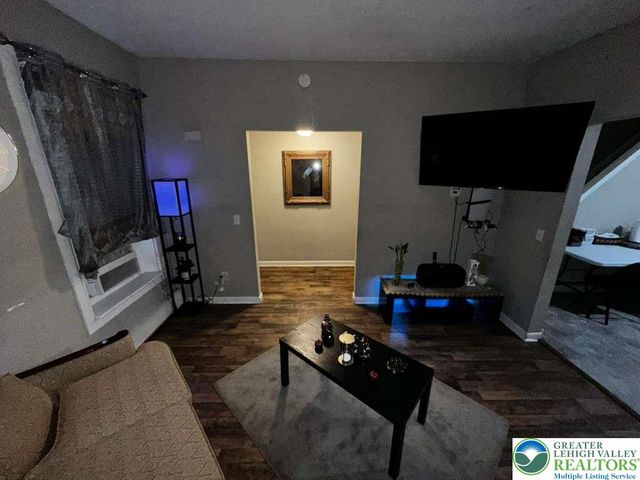 626 Oak Street, Allentown City, PA 18102