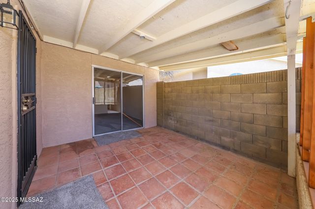 3080 W Placita De La Roseta Lane, Tucson, AZ 85746