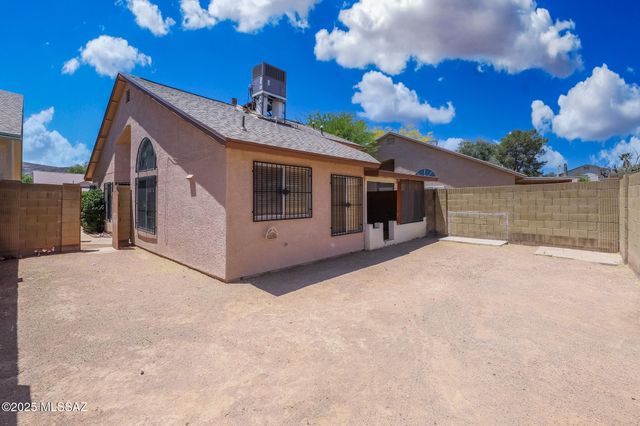 3080 W Placita De La Roseta Lane, Tucson, AZ 85746