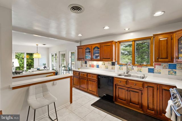 8419 HIGH RIDGE RD, Ellicott City, MD 21043