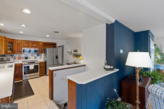 8419 HIGH RIDGE RD, Ellicott City, MD 21043