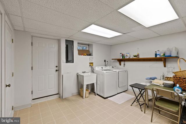 8419 HIGH RIDGE RD, Ellicott City, MD 21043