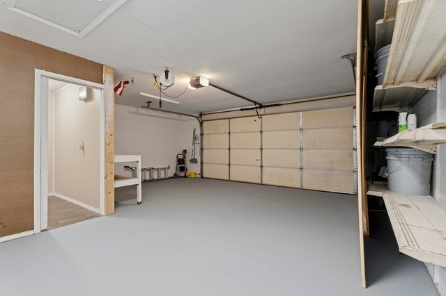 1300 Maple Drive, Grove, OK 74344