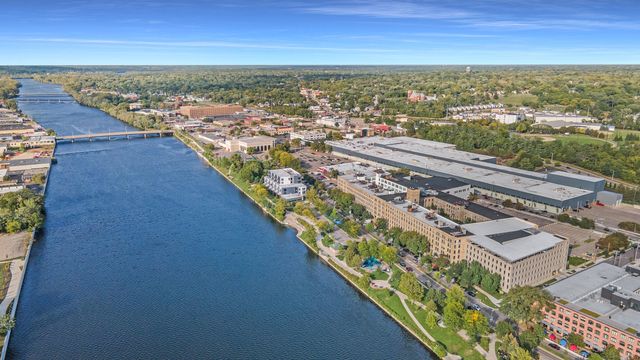940 Monroe Avenue Nw 531, City Of Grand Rapids, MI 49503