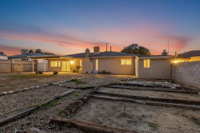 8217 COLFAX Avenue NE, Albuquerque, NM 87109