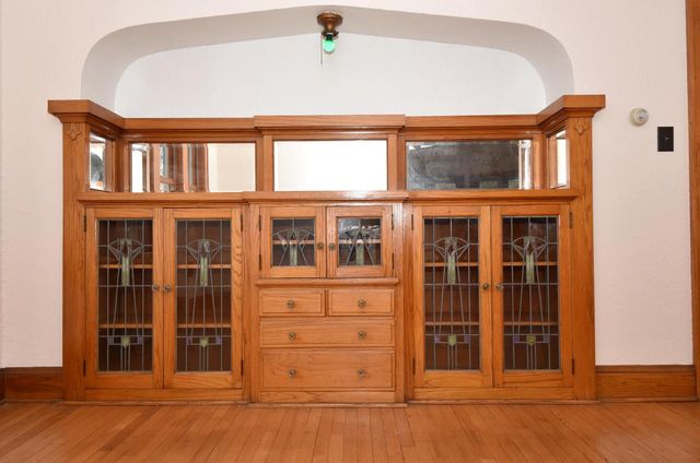 3777 S Ahmedi AVENUE, Saint Francis, WI 53235