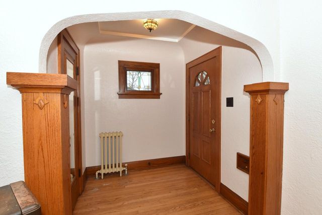 3777 S Ahmedi AVENUE, Saint Francis, WI 53235