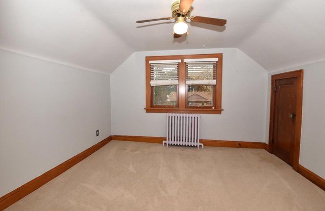 3777 S Ahmedi AVENUE, Saint Francis, WI 53235