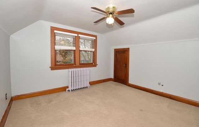 3777 S Ahmedi AVENUE, Saint Francis, WI 53235