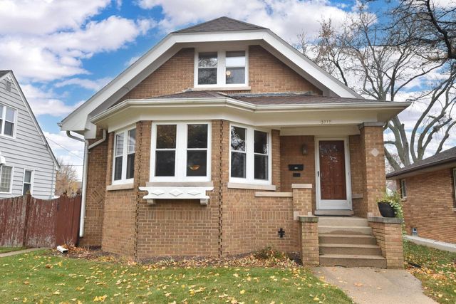 3777 S Ahmedi AVENUE, Saint Francis, WI 53235