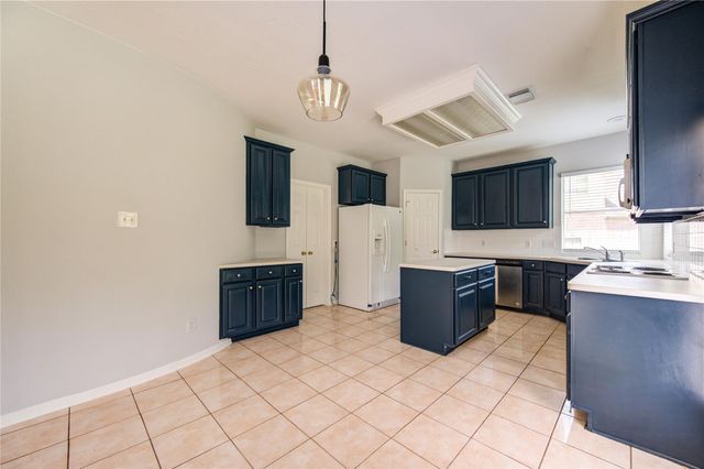 15314 Amesbury Lane, Sugar Land, TX 77478