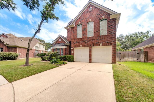 15314 Amesbury Lane, Sugar Land, TX 77478