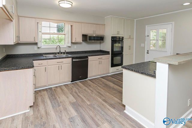 213 Jones Valley Drive, Huntsville, AL 35802