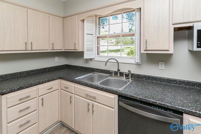 213 Jones Valley Drive, Huntsville, AL 35802