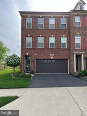 6629 BARTRAMS FOREST LN, Haymarket, VA 20169