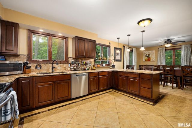 535 JUSTA Road, Metamora, IL 61548