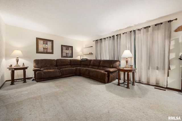 535 JUSTA Road, Metamora, IL 61548