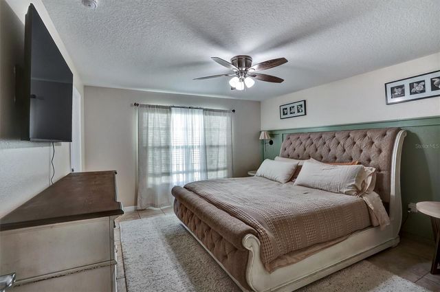 5010 TREASURE CAY ROAD, Tavares, FL 32778
