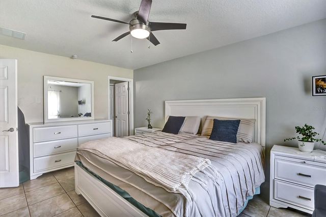 5010 TREASURE CAY ROAD, Tavares, FL 32778