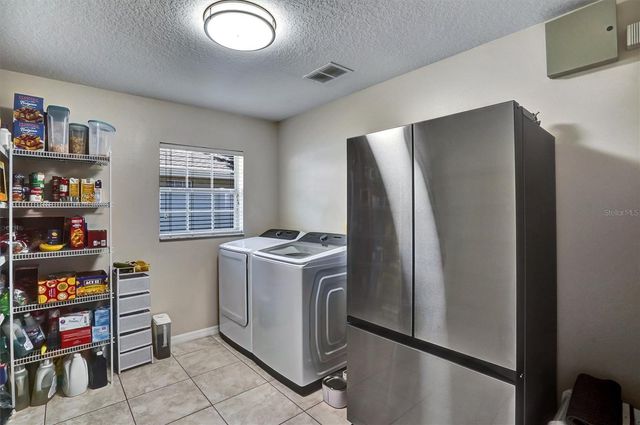 5010 TREASURE CAY ROAD, Tavares, FL 32778