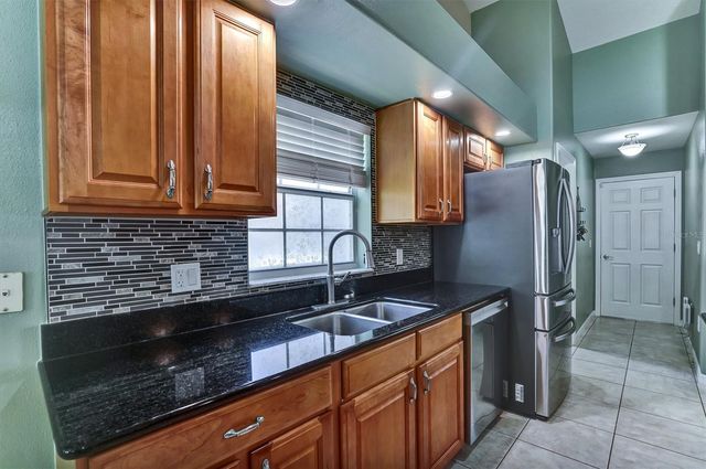 5010 TREASURE CAY ROAD, Tavares, FL 32778