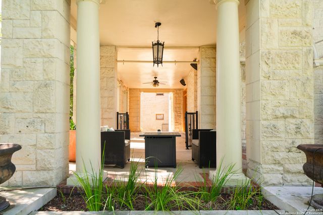 228 W Mulberry Ave, San Antonio, TX 78212