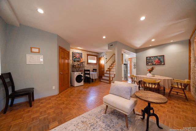 228 W Mulberry Ave, San Antonio, TX 78212