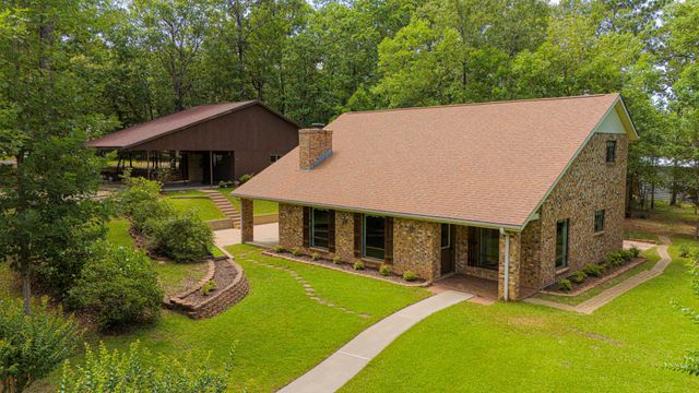 144 L K Walker, Livingston, TX 77351