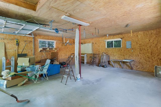 144 L K Walker, Livingston, TX 77351