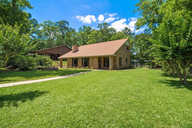144 L K Walker, Livingston, TX 77351