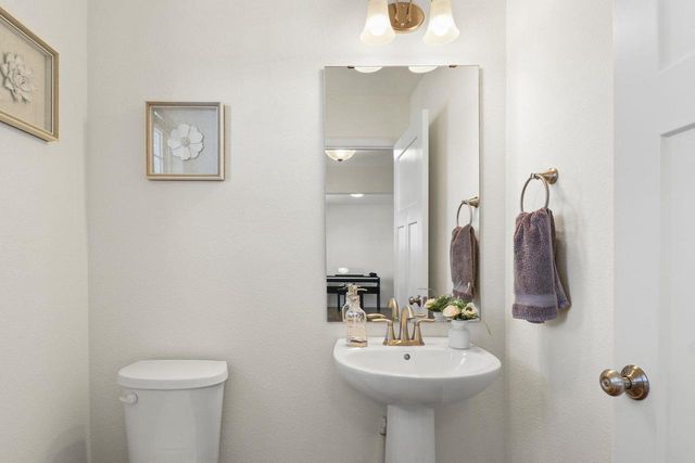 302 Autumn Crest Lane, Lake Mills, WI 53551