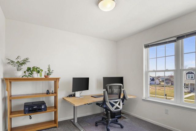 302 Autumn Crest Lane, Lake Mills, WI 53551