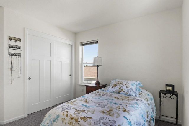 302 Autumn Crest Lane, Lake Mills, WI 53551