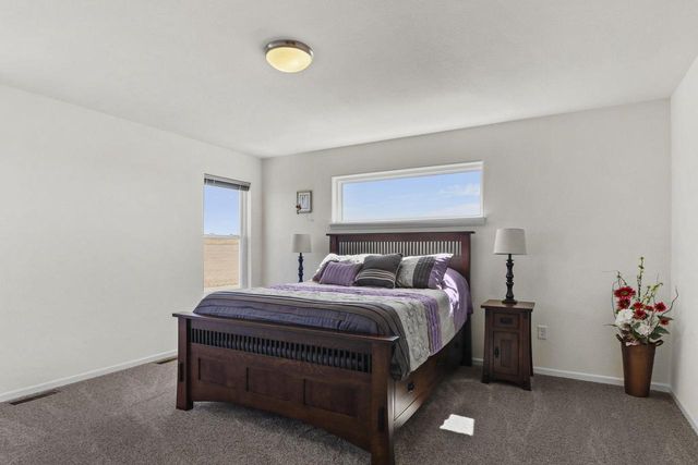 302 Autumn Crest Lane, Lake Mills, WI 53551