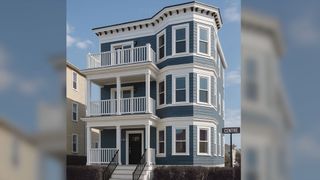 334 Centre St 2A, Boston, MA 02122