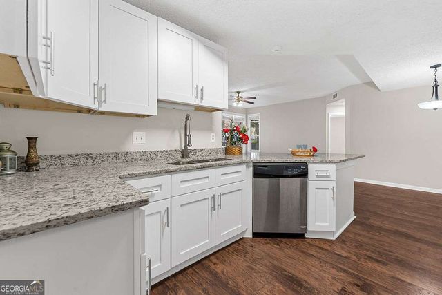 1001 Mcgill Park Avenue NE, Atlanta, GA 30312