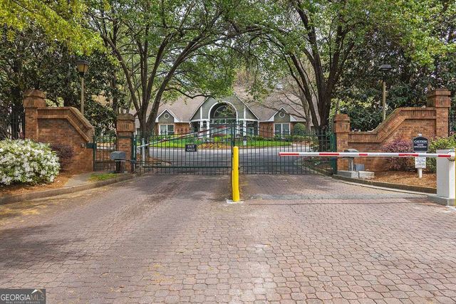 1001 Mcgill Park Avenue NE, Atlanta, GA 30312